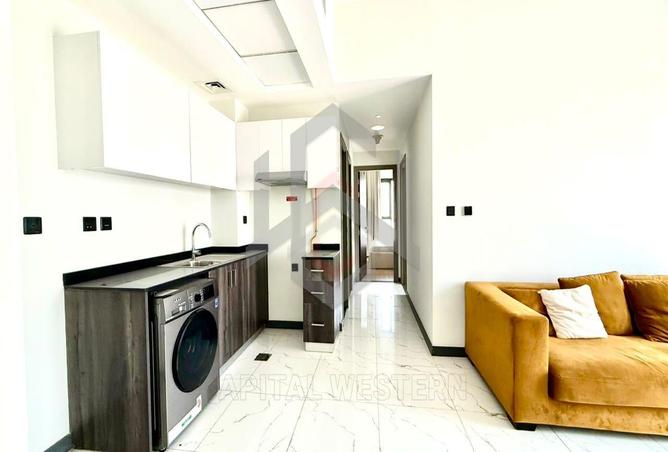 Ready to Move | Corner Unit | High Floor | Furnished photo 3
