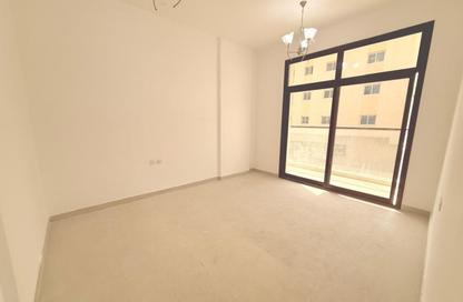 Apartment - 2 - 3 for rent in Al Jurf 3 - Al Jurf - Ajman Apartment - 2 - 3 for rent in Al Jurf 3 - Al Jurf - Ajman