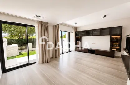 Townhouse - 4 Bedrooms - 3 Bathrooms for rent in Rochester - The Park Villas - Damac Hills - Dubai Townhouse - 4 Bedrooms - 3 Bathrooms for rent in Rochester - The Park Villas - Damac Hills - Dubai