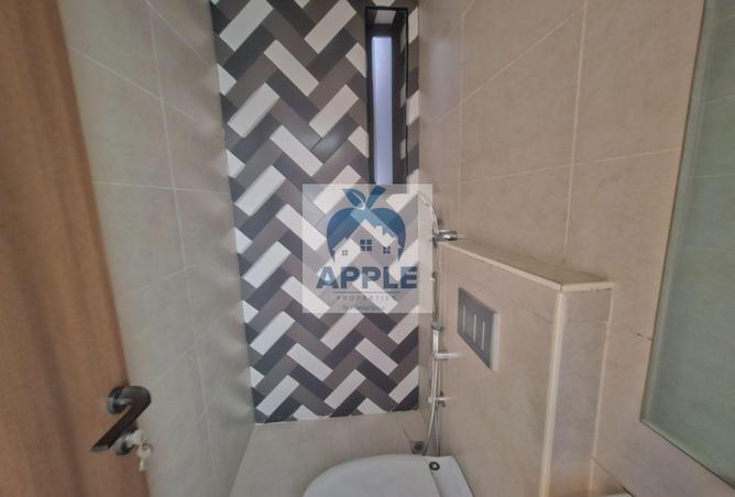 94024663 - Property Image 2