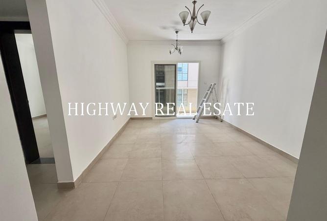 121996828 - Property Image 2