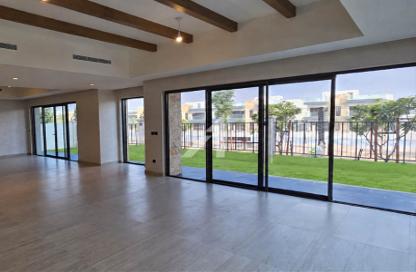 Villa - 6 - 6 for rent in Nice - Damac Lagoons - Dubai