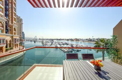 Apartment - Studio - 1 Bathroom for rent in Palm Views West - Palm Views - Palm Jumeirah - Dubai