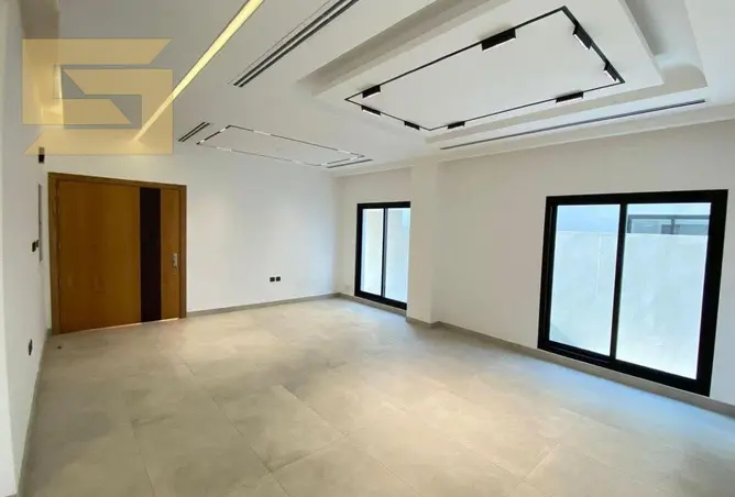 153742889 - Property Image 2