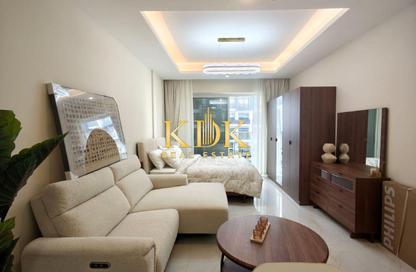 Apartment - Studio - 1 for rent in Dar Al Jawhara - District 13 - Jumeirah Village Circle - Dubai Apartment - Studio - 1 for rent in Dar Al Jawhara - District 13 - Jumeirah Village Circle - Dubai