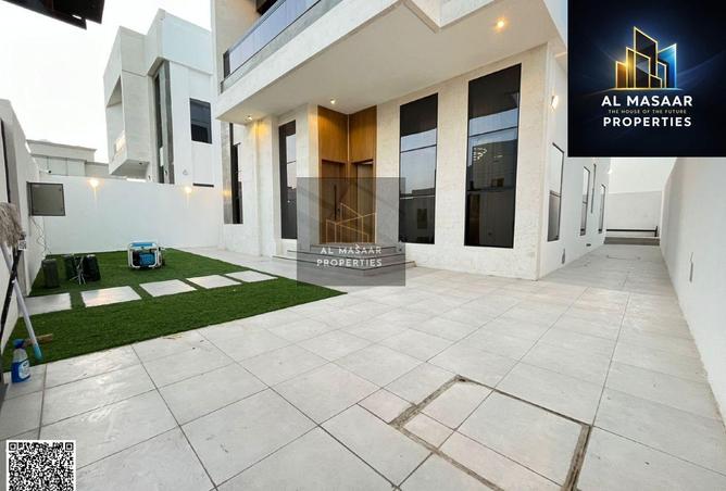 98240872 - Property Image 2