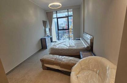 Apartment - 1 Bedroom - 2 Bathrooms for rent in Royal JVC Building - District 10 - Jumeirah Village Circle - Dubai Apartment - 1 Bedroom - 2 Bathrooms for rent in Royal JVC Building - District 10 - Jumeirah Village Circle - Dubai
