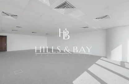 مكتب - استوديو - 1 حمام للايجار في برج تشرشل للأعمال - أبراج تشرشل - الخليج التجاري - دبي