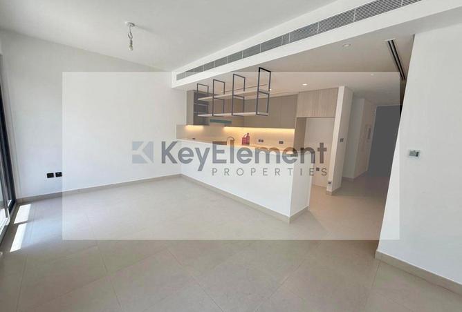 94032137 - Property Image 2