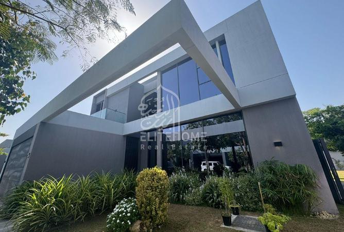 124295842 - Property Main Image