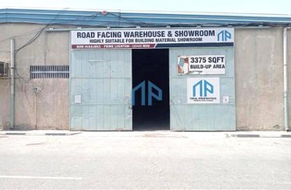 Warehouse - Studio - 2 for rent in Ras Al Khor Industrial 1 - Ras Al Khor - Dubai