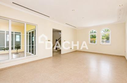 Villa - 3 Bedrooms - 3 Bathrooms for rent in District 5 - Jumeirah Park - Dubai Villa - 3 Bedrooms - 3 Bathrooms for rent in District 5 - Jumeirah Park - Dubai
