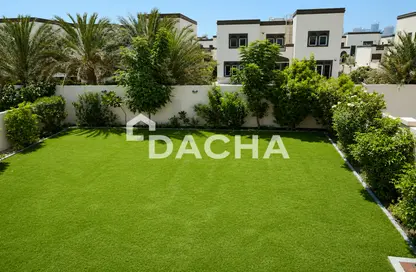 Villa - 3 Bedrooms - 3 Bathrooms for rent in District 5 - Jumeirah Park - Dubai Villa - 3 Bedrooms - 3 Bathrooms for rent in District 5 - Jumeirah Park - Dubai