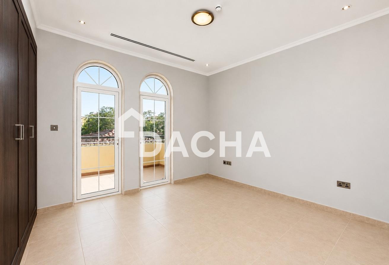 Great Location | Large Plot | Well Maintained photo 11