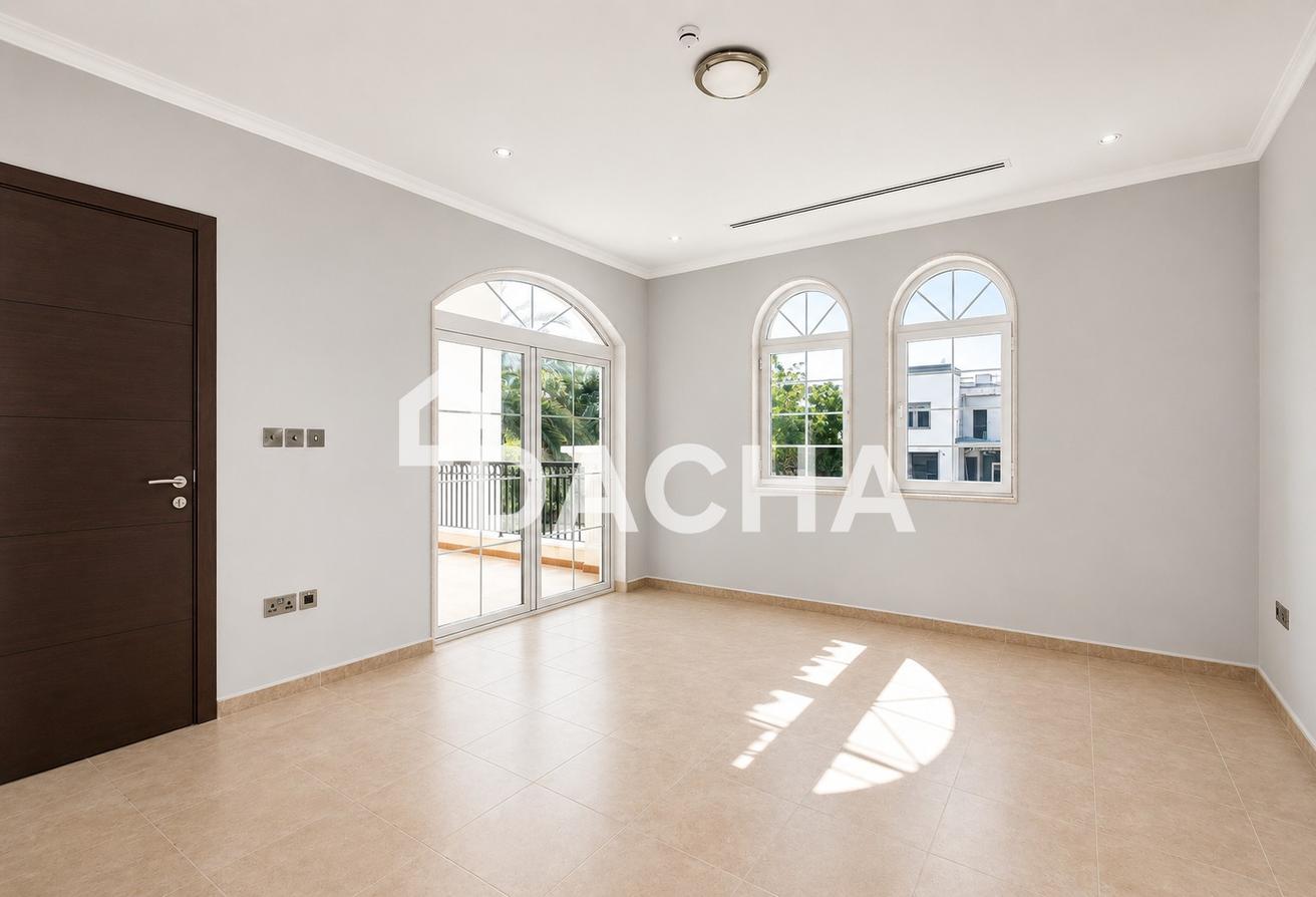 Great Location | Large Plot | Well Maintained photo 15