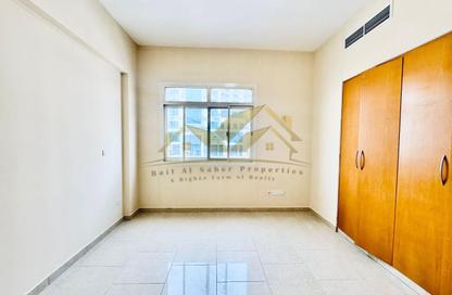 Apartment - 2 - 2 for rent in Al Mina - Bur Dubai - Dubai