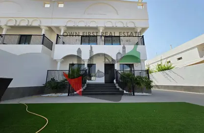 Villa - 5 Bedrooms - 7 Bathrooms for rent in Jumeirah 3 Villas - Jumeirah 3 - Jumeirah - Dubai