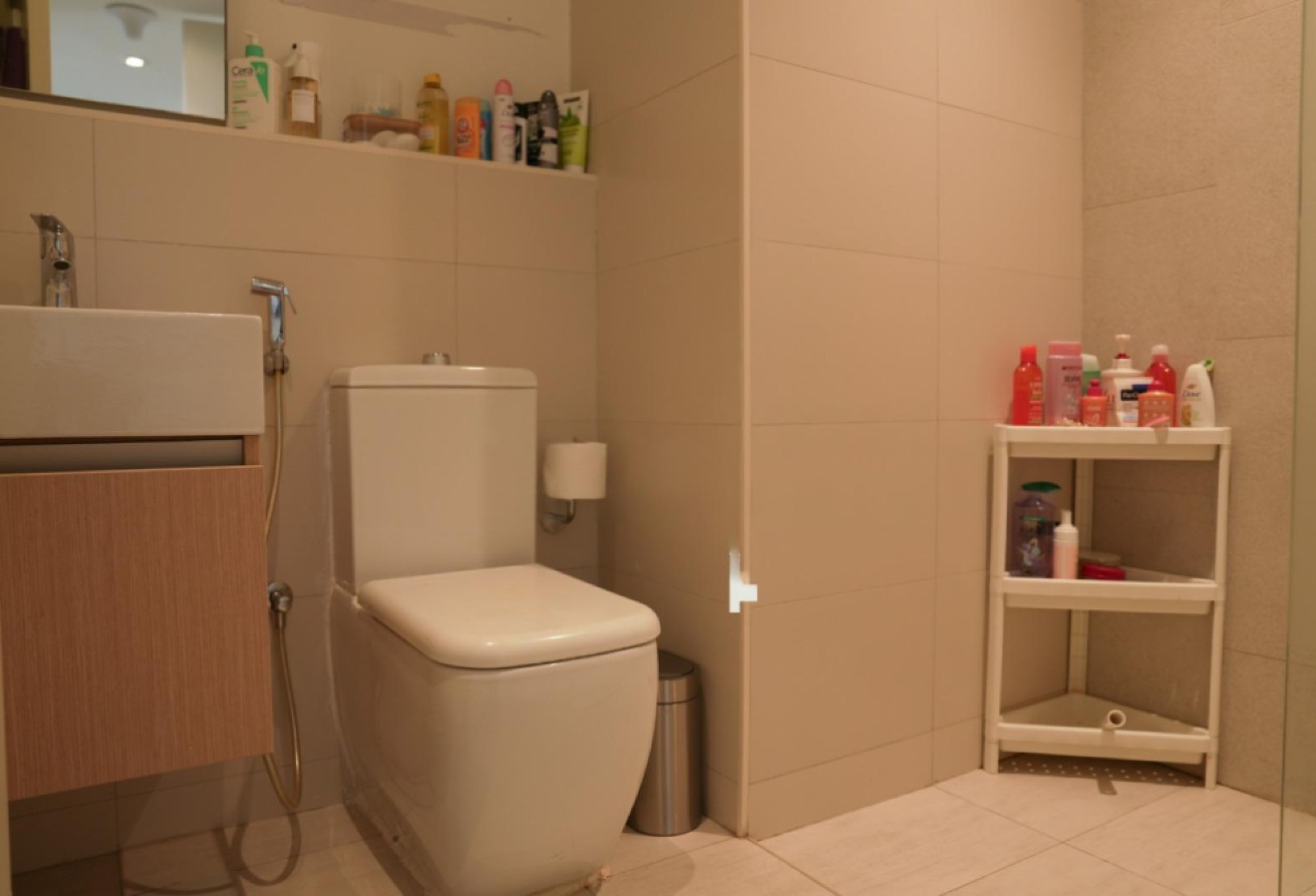 Elegant Unit | Balcony | Prime location