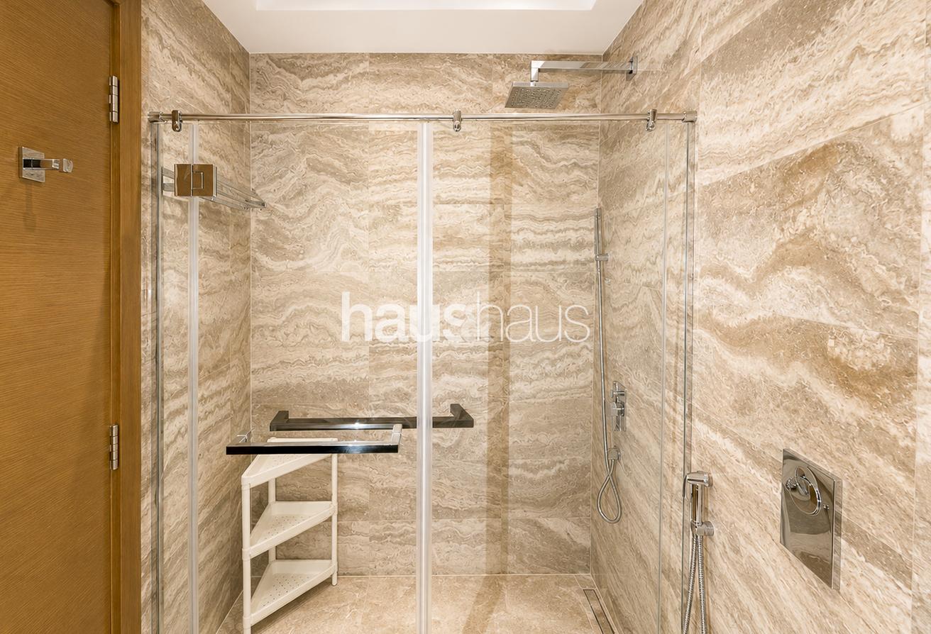 Fully Furnished | Full Marina View | Top Floor photo 10