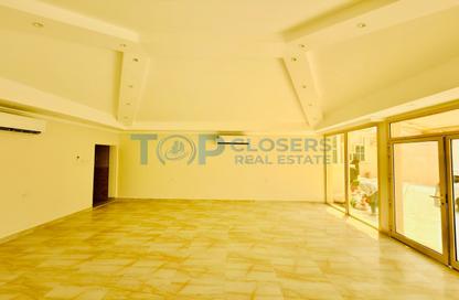 Villa - 5 Bedrooms - 5 Bathrooms for rent in Al Suwaifi - Zakher - Al Ain Villa - 5 Bedrooms - 5 Bathrooms for rent in Al Suwaifi - Zakher - Al Ain