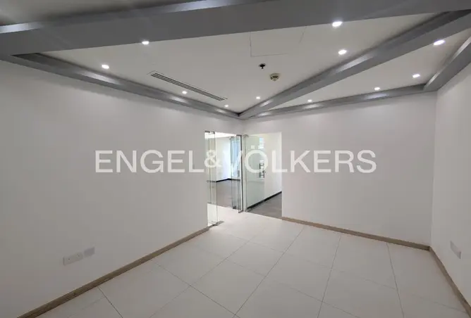 166068404 - Property Image 2