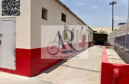 سكن عمال - استوديو - 8 حمامات للايجار في الجليل - الصجعة - الشارقة