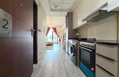 Apartment - Studio - 1 Bathroom for rent in Binghatti Crystals - Dubai Silicon Oasis - Dubai
