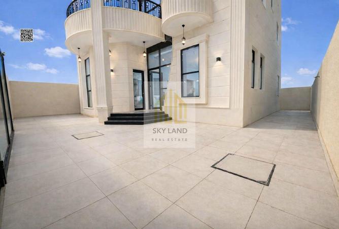 74240090 - Property Image 2