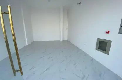 Shop - Studio - 1 Bathroom for rent in Al Rawda 3 Villas - Al Rawda 3 - Al Rawda - Ajman