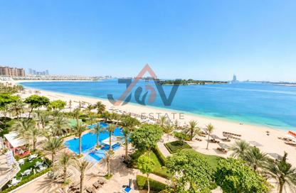 Apartment - 2 Bedrooms - 4 Bathrooms for rent in Al Basri - Shoreline Apartments - Palm Jumeirah - Dubai