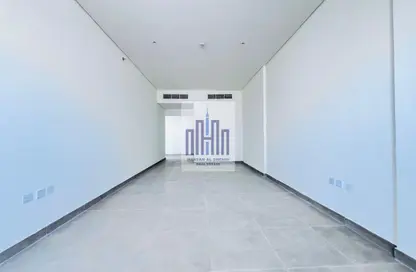 Apartment - 2 Bedrooms - 3 Bathrooms for rent in Sarab 2 - Aljada - Sharjah