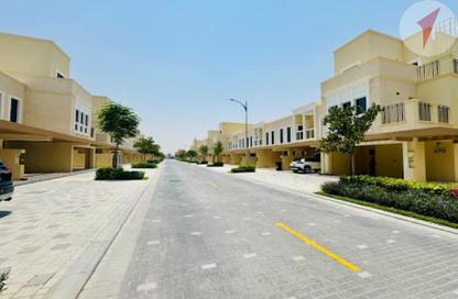 Townhouse - 4 - 3 for rent in Verona - Damac Hills 2 - Dubai Townhouse - 4 - 3 for rent in Verona - Damac Hills 2 - Dubai