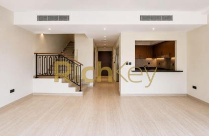 Villa - 4 Bedrooms - 3 Bathrooms for rent in Portofino - Damac Lagoons - Dubai