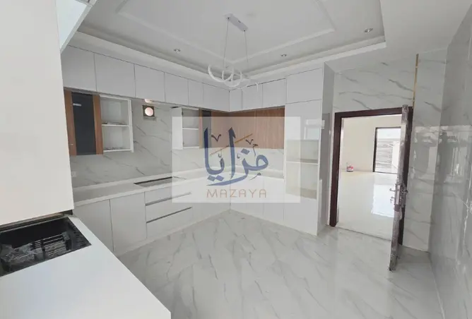 141465915 - Property Image 3