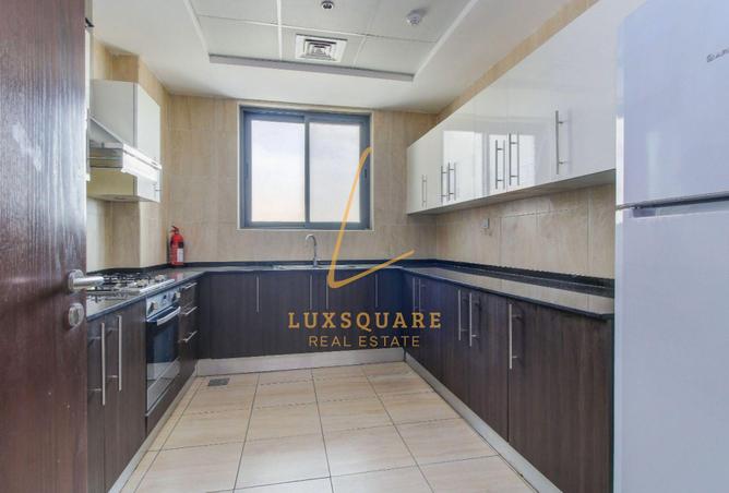 70277392 - صورة العقار 3