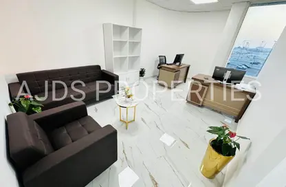 مكتب - غرفة نوم - 1 حمام للايجار في فاطمه محمد احمد بن سليمان - الرفاعة - بر دبي - دبي