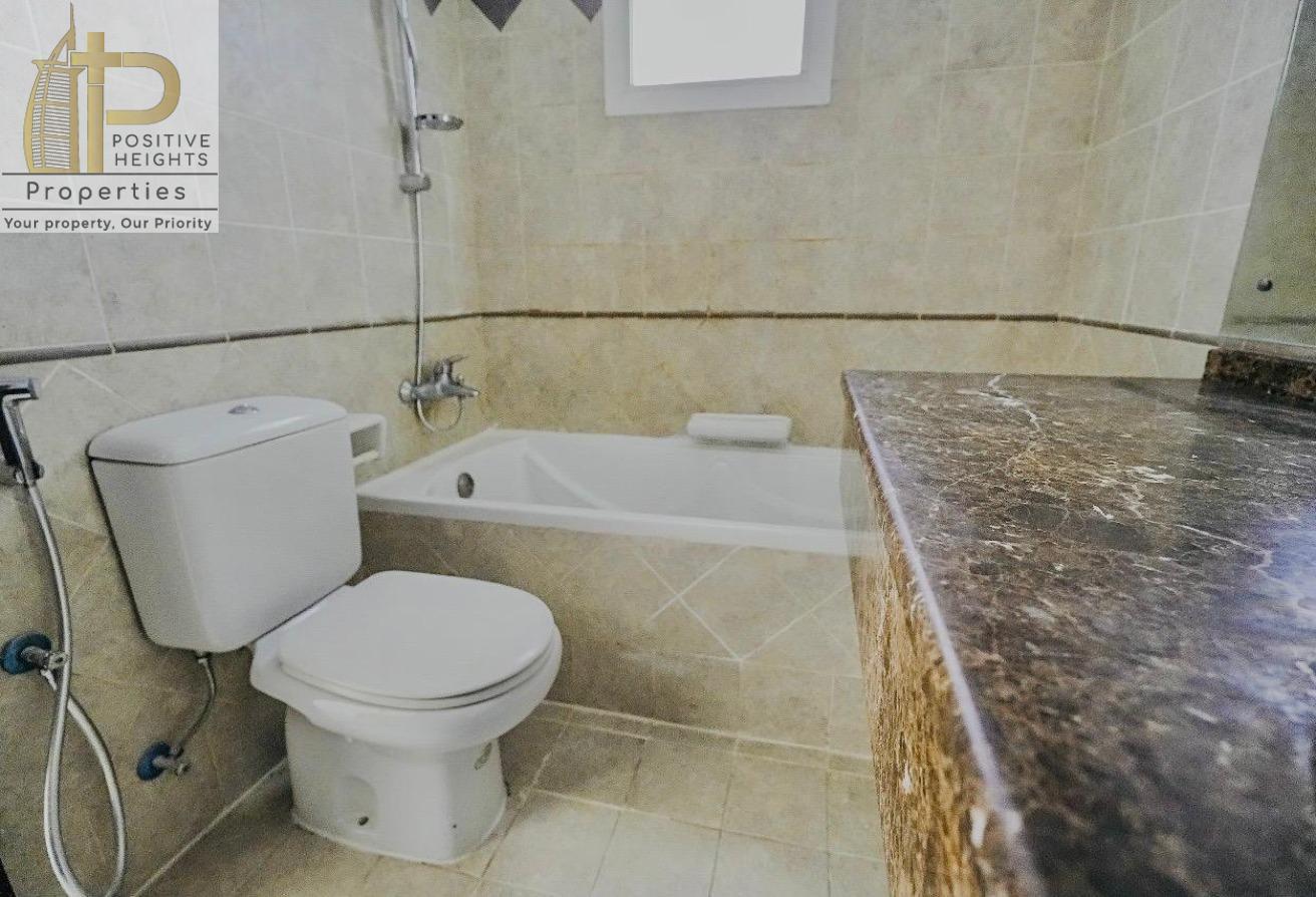 Best Unit | Huge Size | Close to MOE | Family BLDG photo 11