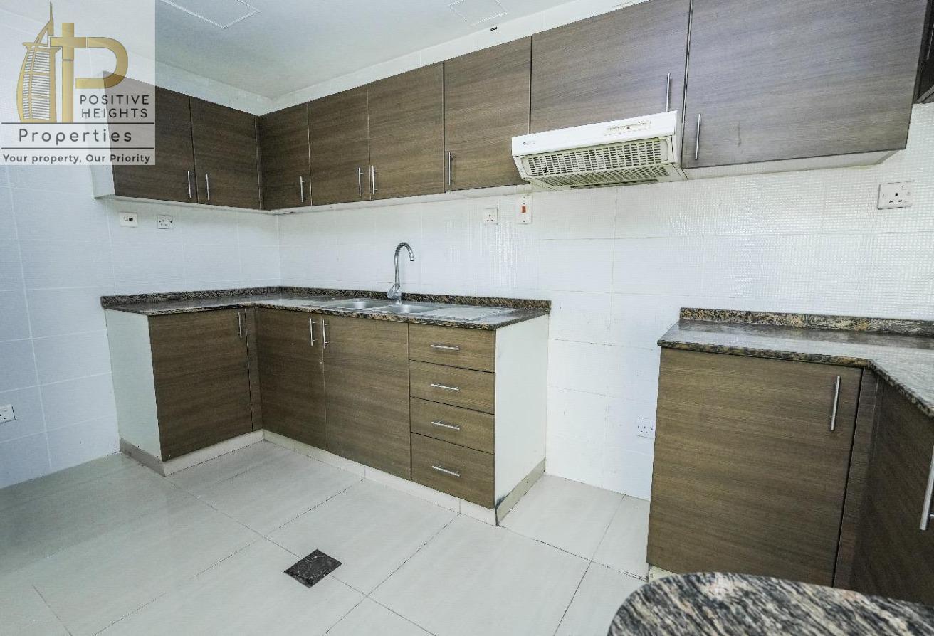 Best Unit | Huge Size | Close to MOE | Family BLDG photo 8