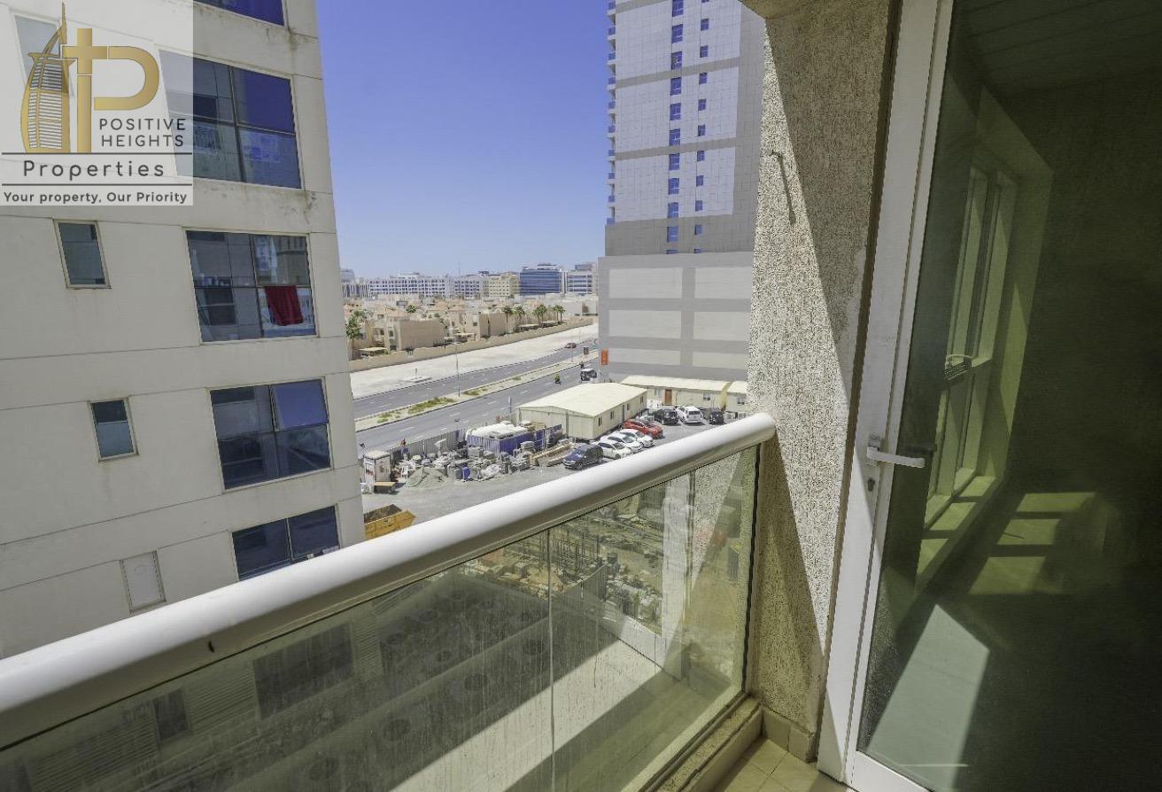 Best Unit | Huge Size | Close to MOE | Family BLDG photo 9