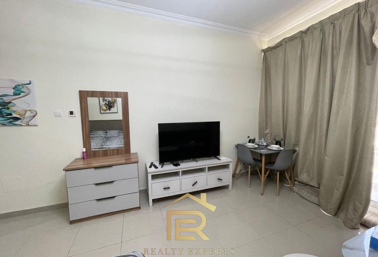 SPACIOUS STUDIO | FULLY FURNISHED | READY TO MOVE photo 6