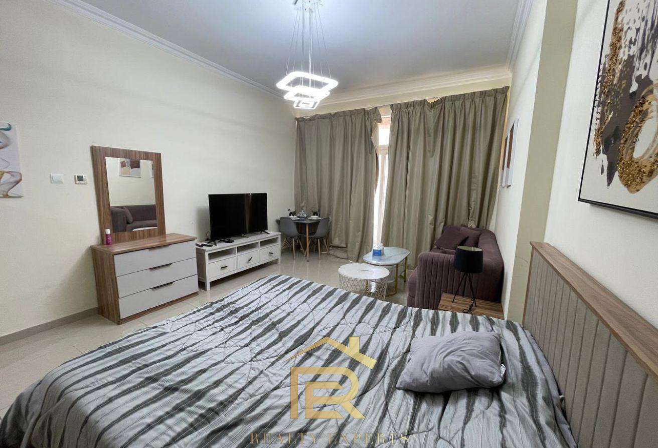 SPACIOUS STUDIO | FULLY FURNISHED | READY TO MOVE photo 4