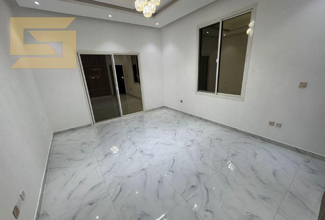 122899637 - Property Image 3