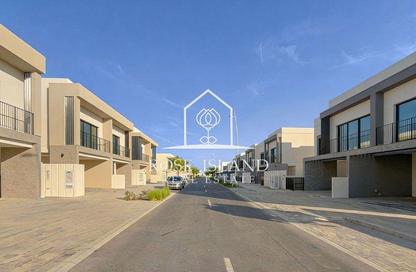 Townhouse - 2 Bedrooms - 3 Bathrooms for sale in The Dahlias - Yas Acres - Yas Island - Abu Dhabi Townhouse - 2 Bedrooms - 3 Bathrooms for sale in The Dahlias - Yas Acres - Yas Island - Abu Dhabi