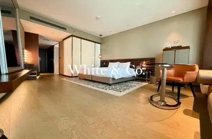 النزل و الشقق الفندقية - 1 حمام للبيع في تاور C - داماك تاورز من باراماونت - الخليج التجاري - دبي