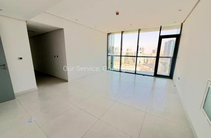 Apartment - 2 - 3 for rent in Shadow Tower - Al Mamzar - Sharjah - Sharjah