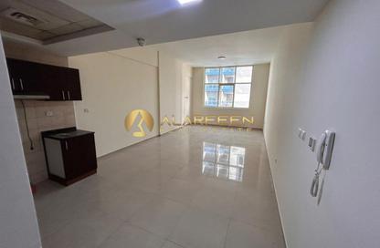 Apartment - Studio - 1 Bathroom for rent in Frankfurt Sports Tower - Dubai Sports City - Dubai