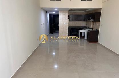 Apartment - Studio - 1 Bathroom for rent in Frankfurt Sports Tower - Dubai Sports City - Dubai