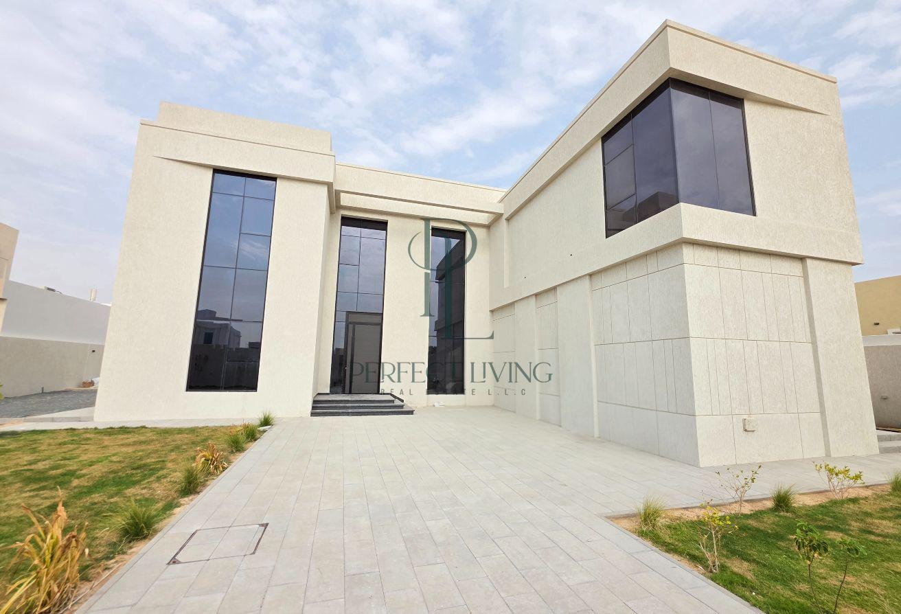 Modern Living | Brand New Villa | Luxury Finishes photo 2