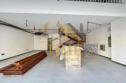 Shop - Studio - 2 Bathrooms for rent in Liwara 1 - Ajman