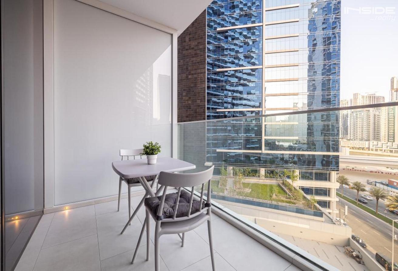 Furnished | Premium Amenities | Best Location photo 2